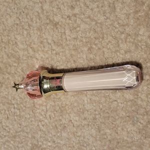 Jeffree star magic star concealer